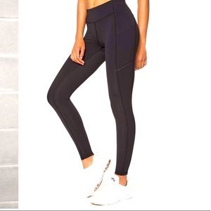 Lululemon Speed Up Tight *Full-On Luxtreme Brushed 28"